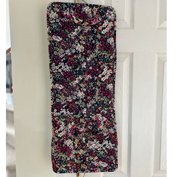 Vera Bradley Black & Pink Floral Packable Travel Cosmetic Hanging Case - Picture 6 of 10
